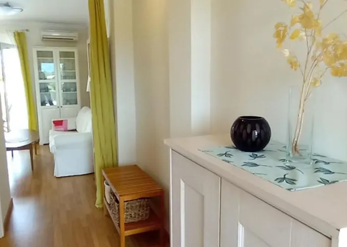 La Giralda 2 Les Marines