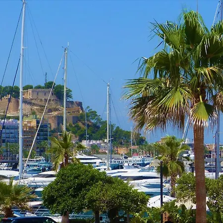 La Giralda 2 Les Marines *