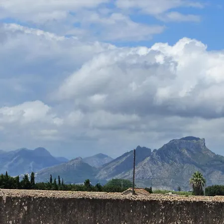 La Giralda 2 Les Marines Apartment