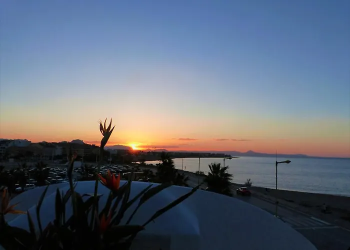 La Giralda 2 Les Marines *